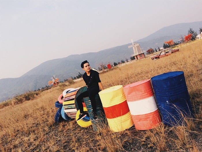 Phim truong Thuan Phuoc Field