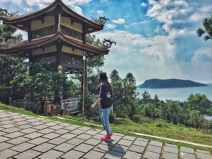 Du lịch Quảng Bình - Cẩm nang ăn chơi chi tiết từ A đến Z 68 VŨNG CHÙA - ĐẢO YẾN NƠI YÊN NGHỈ CỦA ĐẠI TƯỚNG VÕ NGUYÊN GIÁP