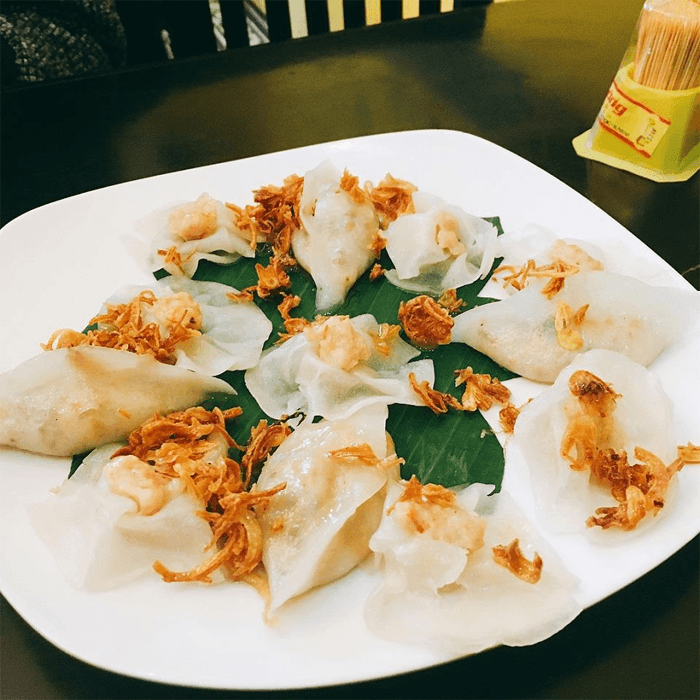 Trọn bộ kinh nghiệm du lịch Hội An: Thời gian, ăn ở, vui chơi 137 Bánh hoa hồng trắng Hội An - Cách làm món ăn đặc sản phố cổ