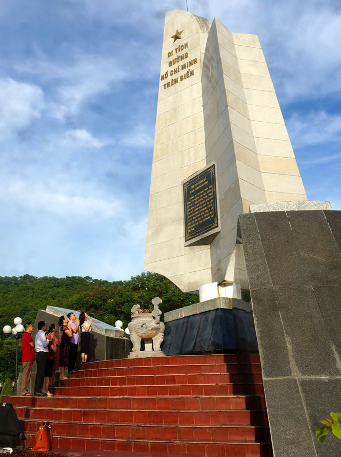 Trọn bộ BÍ KÍP du lịch Hải Phòng tự túc 56 Thăm Bến tàu không số huyền thoại - Báo Thái Nguyên điện tử