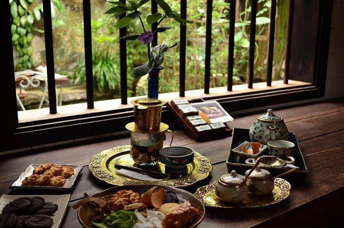 Trọn bộ kinh nghiệm du lịch Hội An: Thời gian, ăn ở, vui chơi 143 Reaching Out Tea House (131 Trần Phú, Phường Minh An, Hội An)