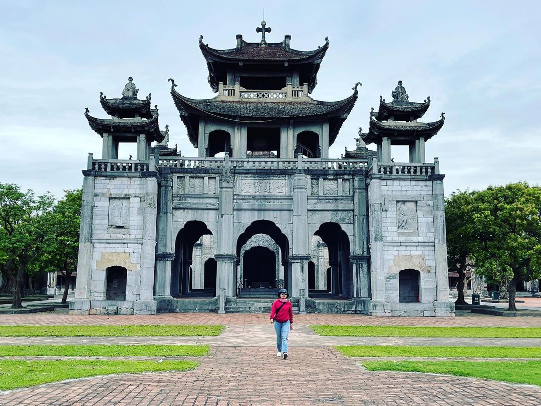 Cẩm nang du lịch Ninh Bình chi tiết từ A - Z 46 Nhà thờ Phát Diệm Ninh Bình – Nhà thờ đá có kiến trúc của đình, chùa Việt Nam - iVIVU.com