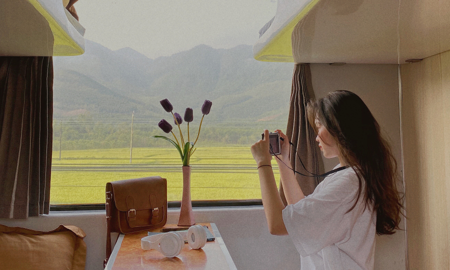 Cẩm nang du lịch Huế từ A-Z: di chuyển, ăn chơi, ... 67 tau hoa 7988 1650366420