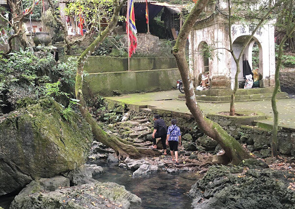 Tổng hợp kinh nghiệm đi du lịch chùa Hương từ A – Z 36 Chùa Long Vân (Chùa Đốc Hậu – Mỹ Đức, Hà Nội) – Chốn Thiêng