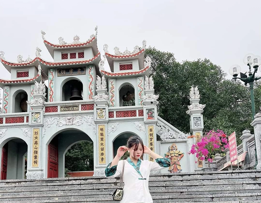 Lễ Bà Chúa Kho cầu lộc tài: Cách sắm lễ và bài khấn chuẩn nhất 4 Le Ba Chua Kho cau loc tai