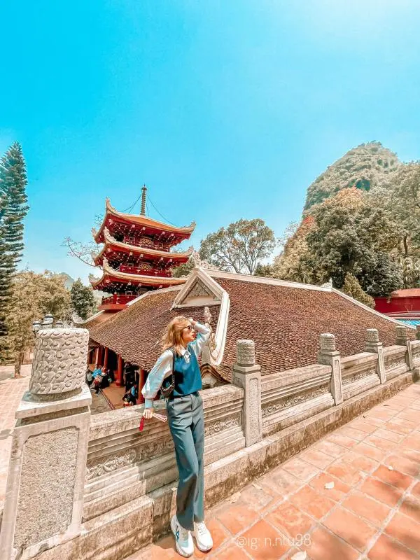 Kinh nghiệm đi lễ chùa Hương 2026: Tránh đông đúc, tiết kiệm thời gian