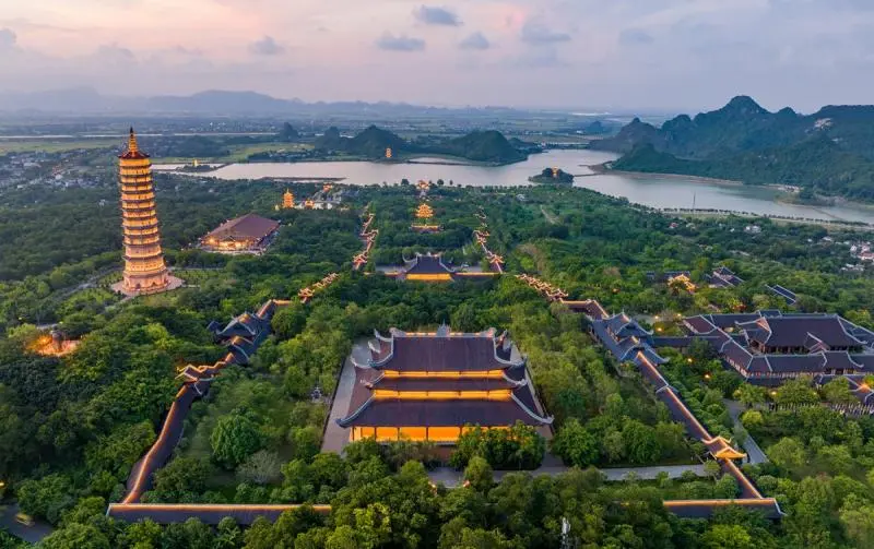 Lễ hội khai xuân chùa Bái Đính: Quy mô và lưu ý quan trọng