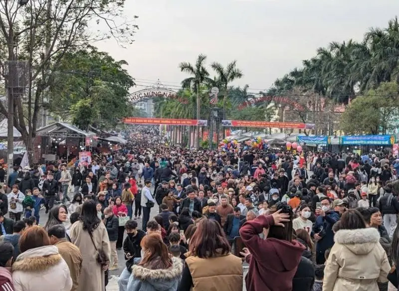 Kinh Nghiệm Đi Lễ Hội Lim 2026: Lịch Tổ Chức, Đường Đi, Chi Phí & Lưu Ý Kinh Nghiệm Đi Lễ Hội Lim 2026: Lịch Tổ Chức, Đường Đi, Chi Phí & Lưu Ý