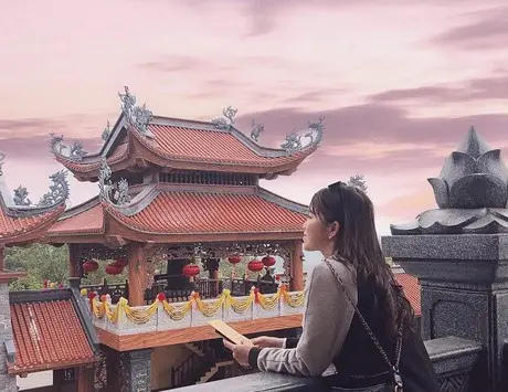 Hành hương Chùa Ba Vàng: Ngôi chùa linh thiêng và lung linh nhất Quảng Ninh Hành hương Chùa Ba Vàng: Ngôi chùa linh thiêng và lung linh nhất Quảng Ninh