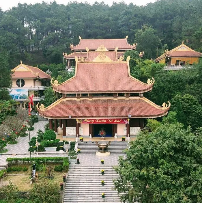 Kinh nghiệm đi Tây Thiên: Cẩm nang hành hương và du lịch tâm linh chi tiết từ A–Z Kinh nghiệm đi Tây Thiên: Cẩm nang hành hương và du lịch tâm linh chi tiết từ A–Z