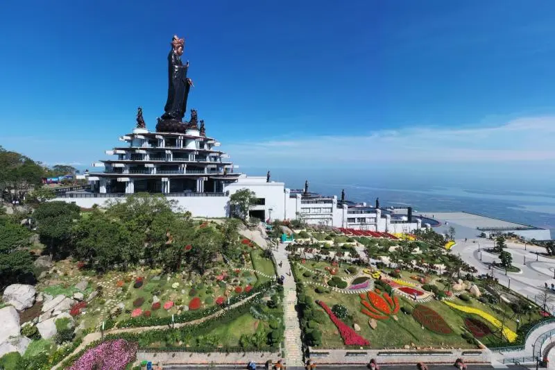 Du lịch Núi Bà Đen Tây Ninh: Kinh nghiệm tham quan, ăn chơi và khám phá “nóc nhà Nam Bộ” 10 Du lịch Núi Bà Đen Tây Ninh: Kinh nghiệm tham quan, ăn chơi và khám phá “nóc nhà Nam Bộ”