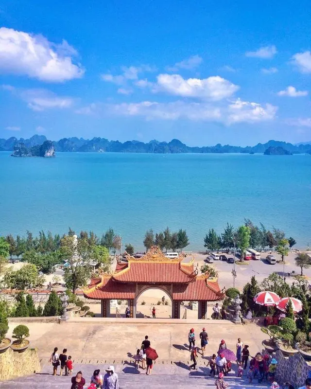 Hướng Dẫn Đi Lễ Chùa Cái Bầu: Ngôi Chùa Ven Biển Đẹp Nhất Quảng Ninh Hướng Dẫn Đi Lễ Chùa Cái Bầu: Ngôi Chùa Ven Biển Đẹp Nhất Quảng Ninh