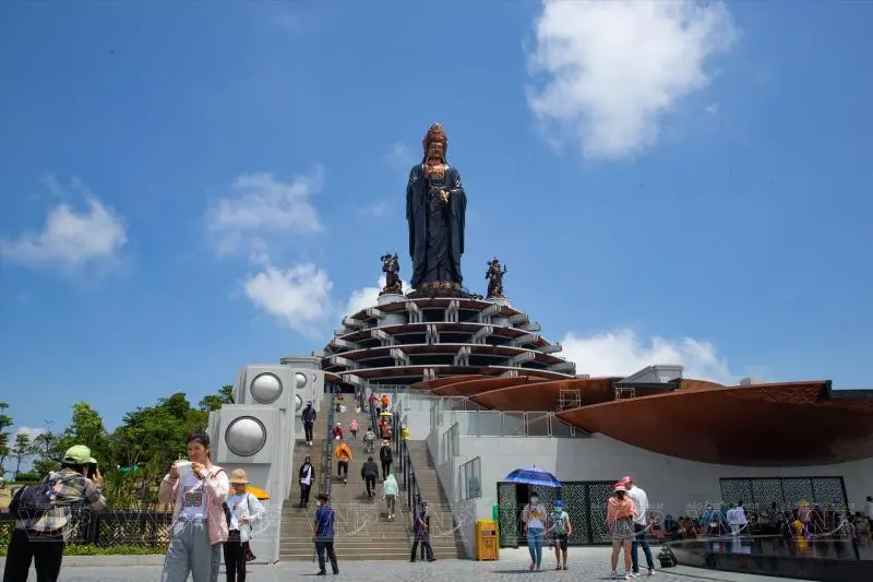 Du lịch Núi Bà Đen Tây Ninh: Kinh nghiệm tham quan, ăn chơi và khám phá “nóc nhà Nam Bộ” 12 Du lịch Núi Bà Đen Tây Ninh: Kinh nghiệm tham quan, ăn chơi và khám phá “nóc nhà Nam Bộ”
