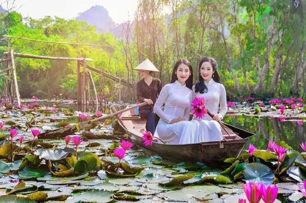 Kinh nghiem du lich mien Tay song nuoc tu tuc