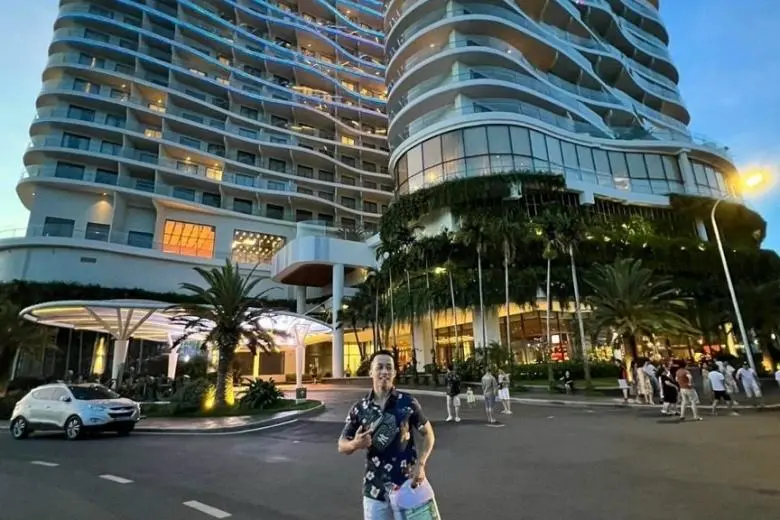 Review 15 Khách Sạn Hạ Long Gần Biển View Đẹp Đáng Ở 2026