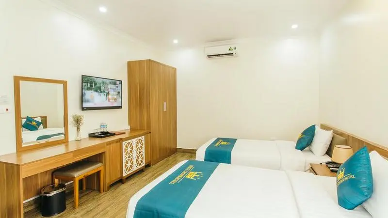 Review 15 Khách Sạn Hạ Long Gần Biển View Đẹp Đáng Ở 2026