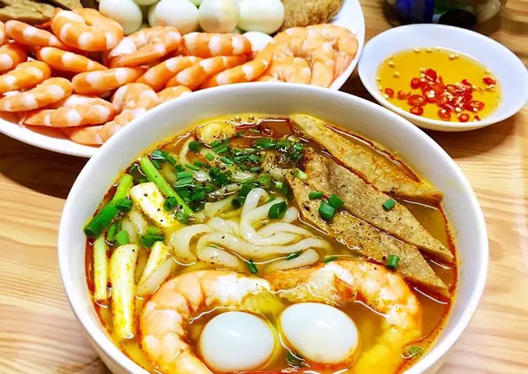 TOP 20+ món đặc sản Hội An ngon nức tiếng 42 Banh canh – mon an dan da de an khi du lich Hoi An