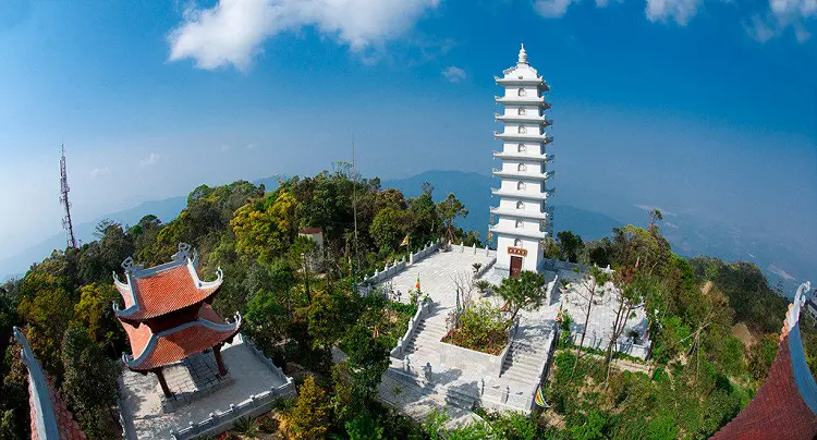 50 địa điểm du lịch Đà Nẵng HẤP DẪN NHẤT bạn tha hồ lựa chọn 115 Den Linh Chua Linh Tu