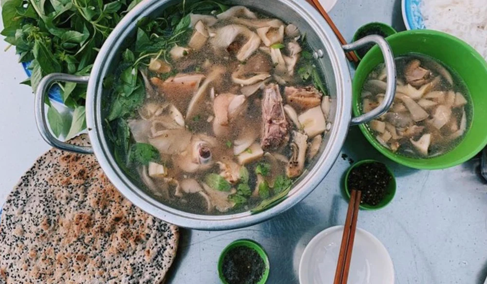 Kinh nghiệm du lịch Đà Lạt tự túc cho người mới 65 Lau Ga La E Dac San Da Lat