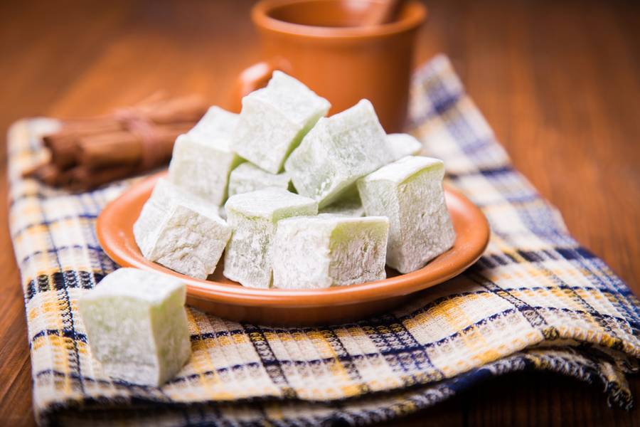 Tổng hợp kinh nghiệm đi du lịch chùa Hương từ A – Z 42 đặc sản chè lam chùa Hương