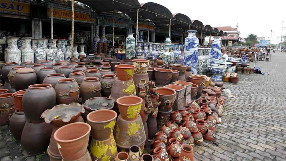 Cẩm nang du lịch Hà Nội chi tiết mới nhất 100 Khám phá Làng gốm Bát Tràng - Hơi thở ngàn đời của gốm sứ Việt | Xanh SM