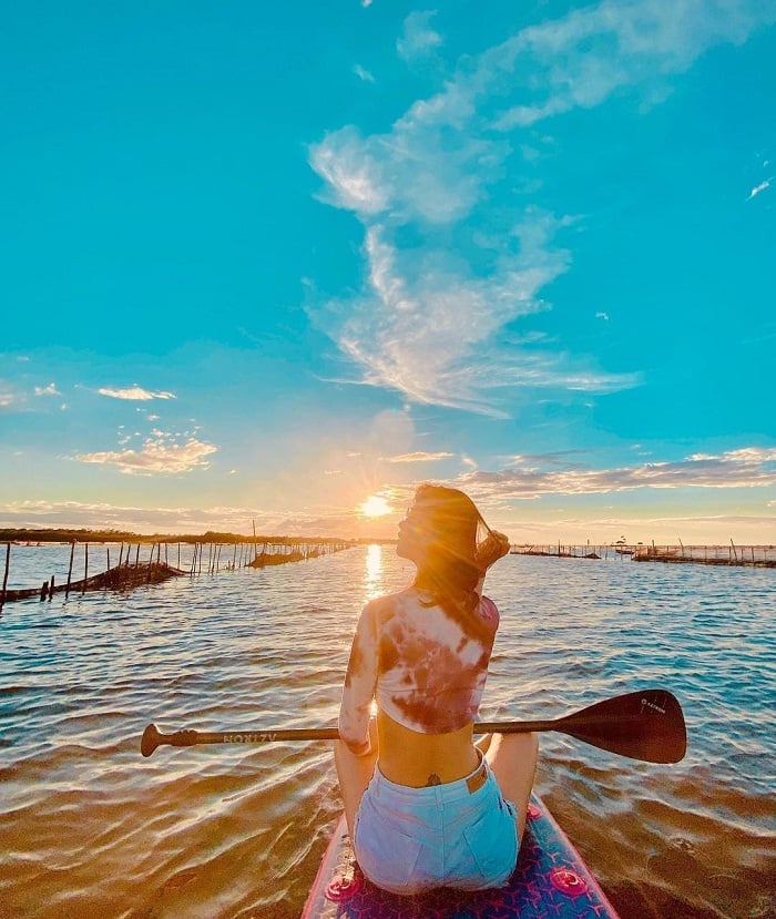 Cẩm nang du lịch Huế từ A-Z: di chuyển, ăn chơi, ... 88 Phá Tam Giang ở đâu - Địa điểm ngắm hoàng hôn ĐẸP NHẤT ở Huế