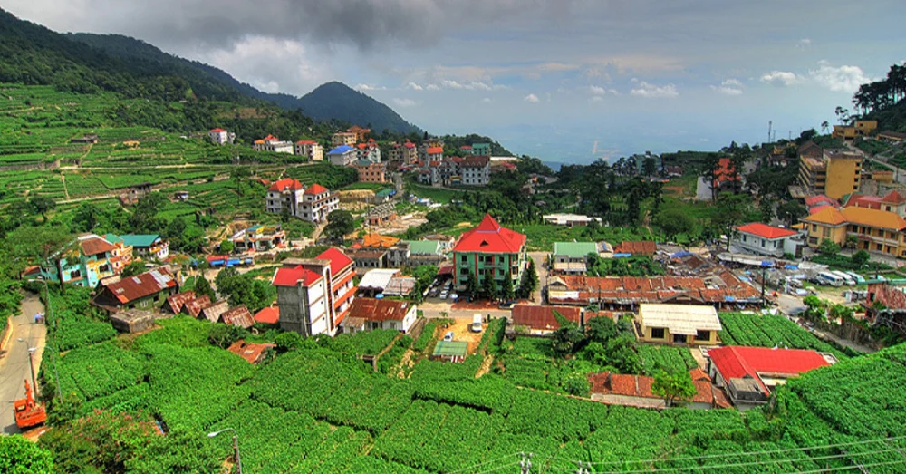 Ngày 2: Đỉnh Rùng Rình - Chùa Địa Ngục - Quay Về Hà Nội