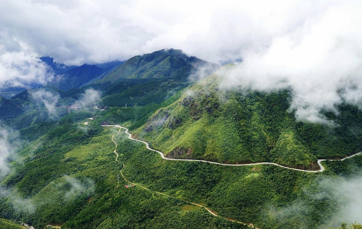 Cẩm nang du lịch Sapa chi tiết A - Z mới nhất 57 Đèo Ô Quy Hồ Sa Pa: Trọn bộ cẩm nang chinh phục A-Z