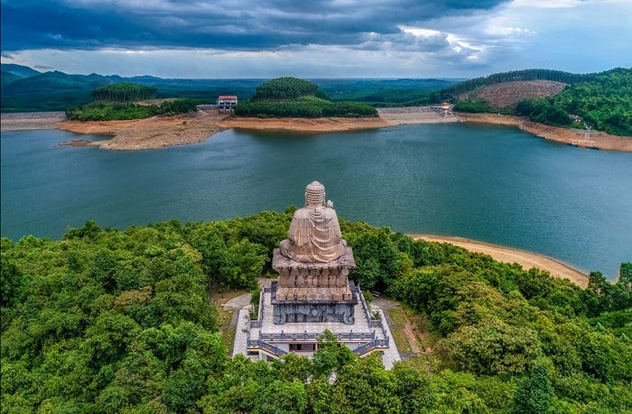 15+ Địa điểm du lịch Huế "hớp hồn" du khách 53 Thiền viện Trúc Lâm Bạch Mã Huế - nơi ước đến, chốn mong về